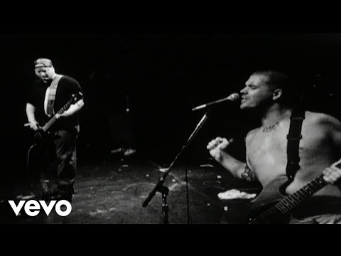 Videoclip de Caress Me Down (Live At The Palace/1995) — Sublime