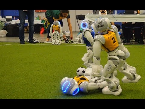 HTWK vs. rUNSWift - Robocup Montreal 2018 SPL