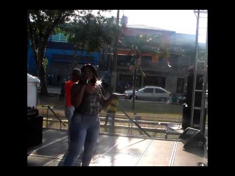 GISELI SOARES E OS POETAS BLACK CHARME