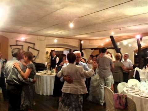 BALLO LENTO SPOSI E INVITATI MATRIMONIO CANTANTI ALEX E CLAUDIA MUSICA E ANIMAZIONE MILANO LOMBARDIA