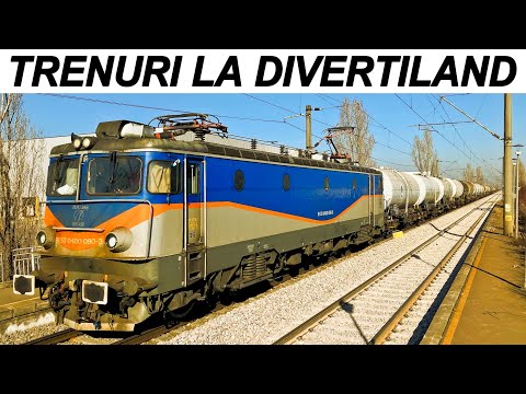 Trenuri la Divertiland Chiajna-Rail traffic near Bucharest-Bahnverkehr im Süden-Traffico ferroviario