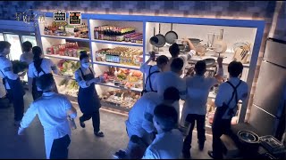 EP4 精華｜兩隊全都「擠」在一起！主廚差點燒到眉毛？出現人體碎果機？廚助幫不上忙慌了🔥｜星廚之戰  @StellarBites-y3w  【醫生日記鵝油辣椒】