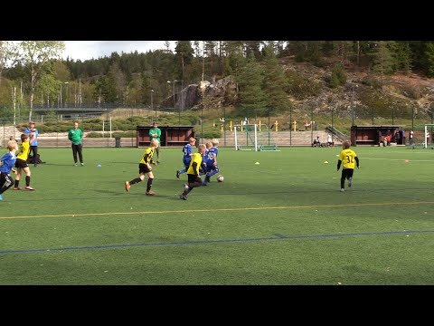 2022-09-17 EBK/Oranssi - FC Honka/Keltainen