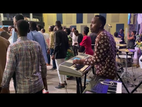 #pianist AIMABLE ACURANZE NANJYE NDIMUBO YANYUZEHO MBABAYE MU #umukunga 👌🔥🔥TURANEZERWA CYANE😍😍