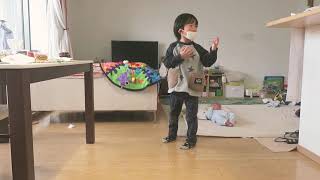 DA PUMPのDo it！宙にジャンプ　4歳7ヶ月と0歳4ヶ月　踊ってみた