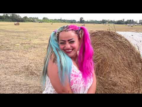 MAHIANA ROSZALLO - KISAPÁM (official music video)