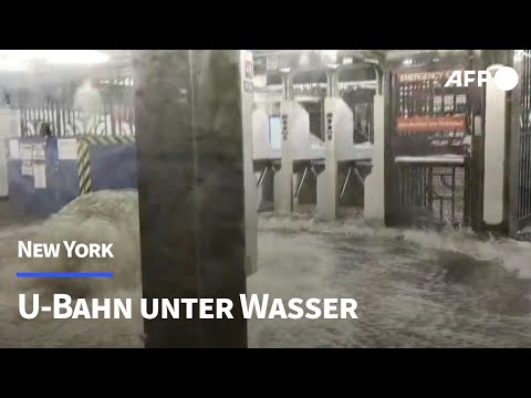 Sturzregen setzt New Yorker U-Bahn unter Wasser | AFP