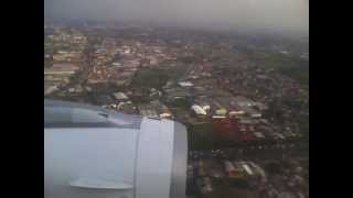 preview picture of video 'Mandala Airlines RI1564 Landing in Jakarta from Pekanbaru A320'