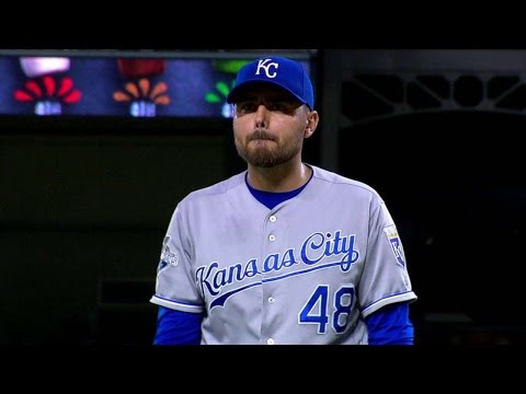 KC@TEX: Soria gets out of the 8th unharmed