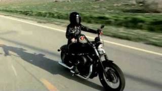 Caricias de Asfalto Lyrics English Translation