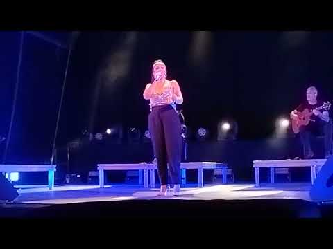 Sara Correia - Não se Demore