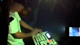 Araabmuzik Live At Club Infinity