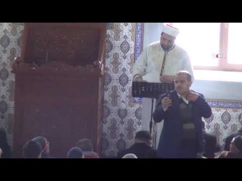 Cuma hutbesi işaret diliyle aktarıldı