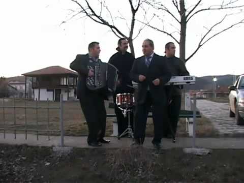 Dragan Zikic i Zlatko Nesic-Momak sa sela.flv