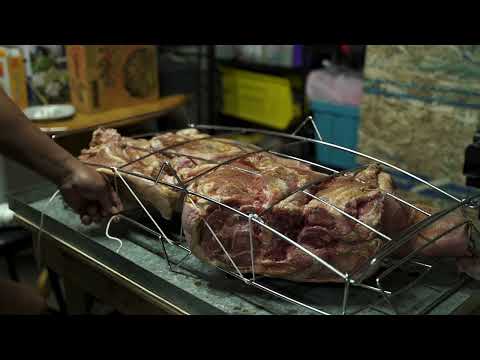 Chuukese roasting a pig w/ sweet potatoes and taro| Chuukese vlog 2022| Roasting a pig