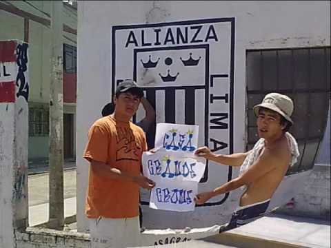 Casa Grande Grone con trofeo kbro del porvenir crema