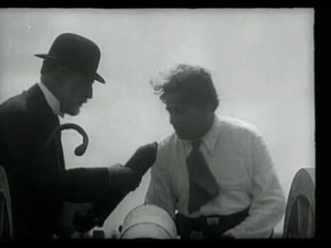 René Clair, "Entr'acte" (1924)