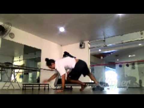 Capoeira Cordão de Ouro Mangalot M. Coruja - instrutor  Esguicho e Instrutor Edi CDO.