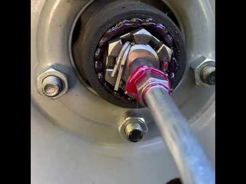 TRAILER WHEEL BEARING AXLE GREASE #truck repair#enclosed trailers#trailers#cargo trailers