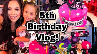 ROCK N' ROLL 5TH BIRTHDAY VLOG AT CHUCK E CHEESE| GIRL BIRTHDAY THEME IDEAS| BUILD A BEAR|FUN PARTY!