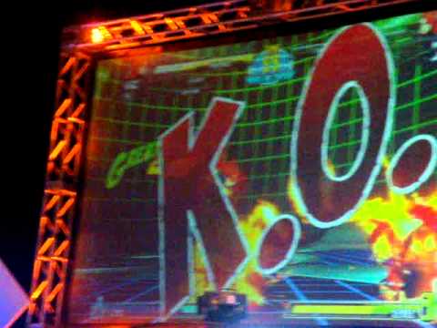 EVO 2011 Fan Perspective Video - MvC3 Day 2 - BOX Viscant vs. BROKENTIER cl0ckw0rk