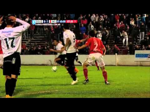 Gol de Aguirre. Douglas 1 - Instituto 1. Fecha 38. Primera B Nacional 2015. FPT.