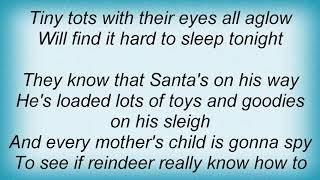 Garth Brooks - The Christmas Song Lyrics