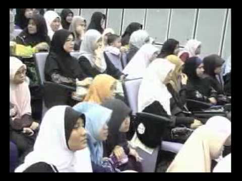 Kisah ZIZAN Raja Lawak ( UIA Gombak ) - Ustaz Azhar Idrus
