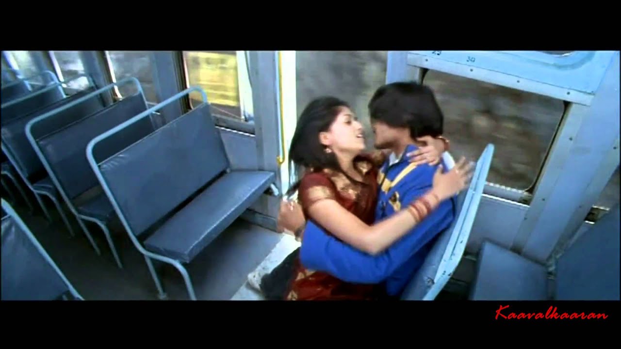 Unakkena Naan Lyrics  | Kadhalil Vizhunthen | Sakthi Sri Gopalan, Vijay Antony | Vijay Antony