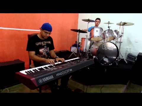 Primeira aula de bossa nova na bateria