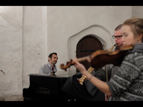 "Aqrab-e Zolf" / عقرب زلف