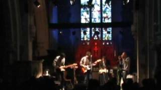 Mina May - Église Anglicane - 