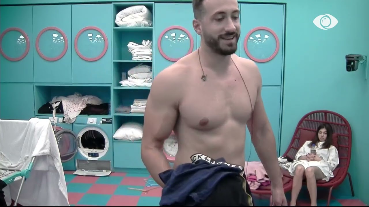 “Pse bën si interesant?”/ Loredana bisedon me Jozin: Zgjohesh në mëngjes nuk jep një përqafim