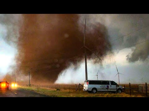 INCREDIBLE Storm Chasing - A visual journey through Nature's fury