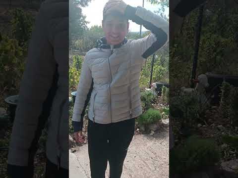 BABA POSTALA KINEZ?! 🇨🇳🤯 (Čing čong edition)