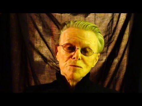 Jerzy Nasierowski o Wałęsie i łapaniu za kolano.