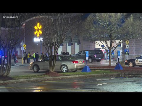 Man killed in shooting at Forsyth, Georgia Walmart | 13wmaz.com