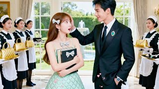 Vom Pechvogel zur Prinzessin: Heimliche Hochzeit mit dem keuschen CEO, der nur sie erträgt!