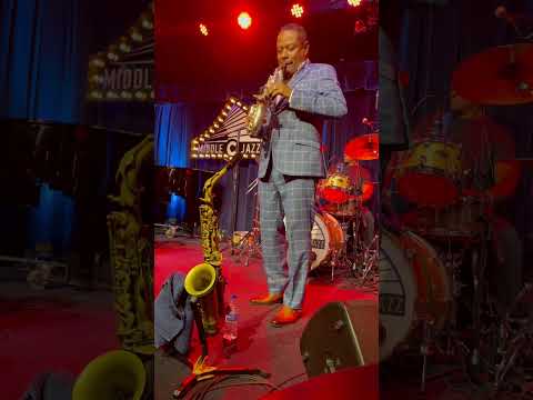 Kim Waters cuttin up at Middle C 11/22