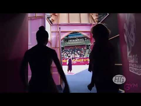 художественная гимнастика rhythmic gymnastics