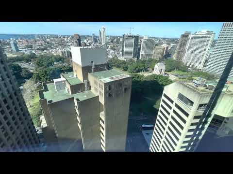 3 bed, 2 bath apartment in Sydney - Photo 3