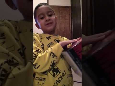 Unboxing goku toy maxiomatic by Aamir Serrano