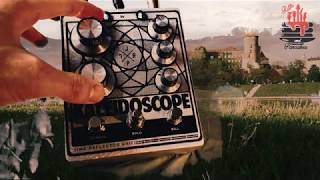Video thumbnail for JPTR FX Kaleidoscope - Multi reflector unit - pedal demo. by Riffs and pancakes