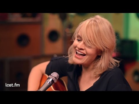 Lesley Pike - White Lies (Last.fm Sessions)