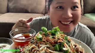 Món cháo gà Tây ăn giỏi bắp cải thêm chén nước mắm chua ngọt nữa mời cả nhà 🥰🥰🥰