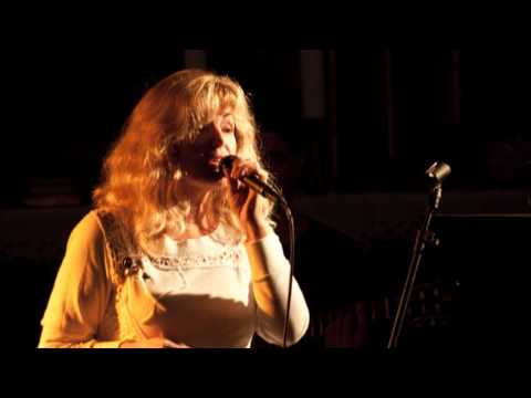 Siv-Anita Strickert:tekst / melodi , sang og fløyte "Julestemning"