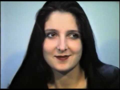 Sylvia Pons (1995) by Gérard Courant - Cinématon #1766