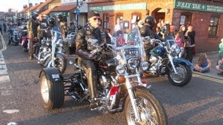 preview picture of video 'Harley Davidson Motorcycles at Sheringham Carnival.'