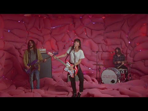 Courtney Barnett - Everybody Here Hates You (Official Video)