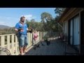 Ella Filmó A Su Marido Silbando En La Terraza… ¡Unos Segundos Después Paso Algo IMPACTANTE!